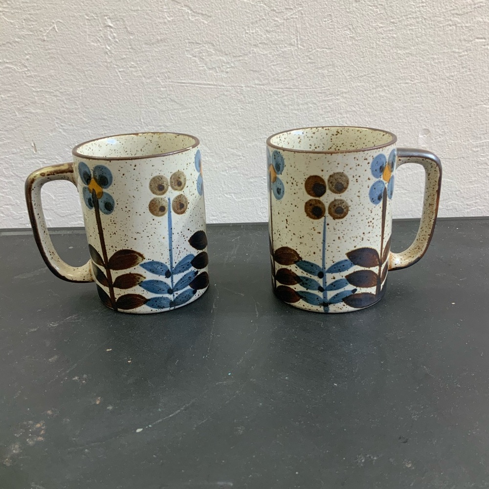 Set of Mid Century Stoneware Speckled Floral Mugs
